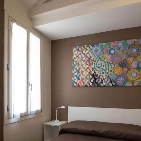 Corte Del Tintor * البندقية
